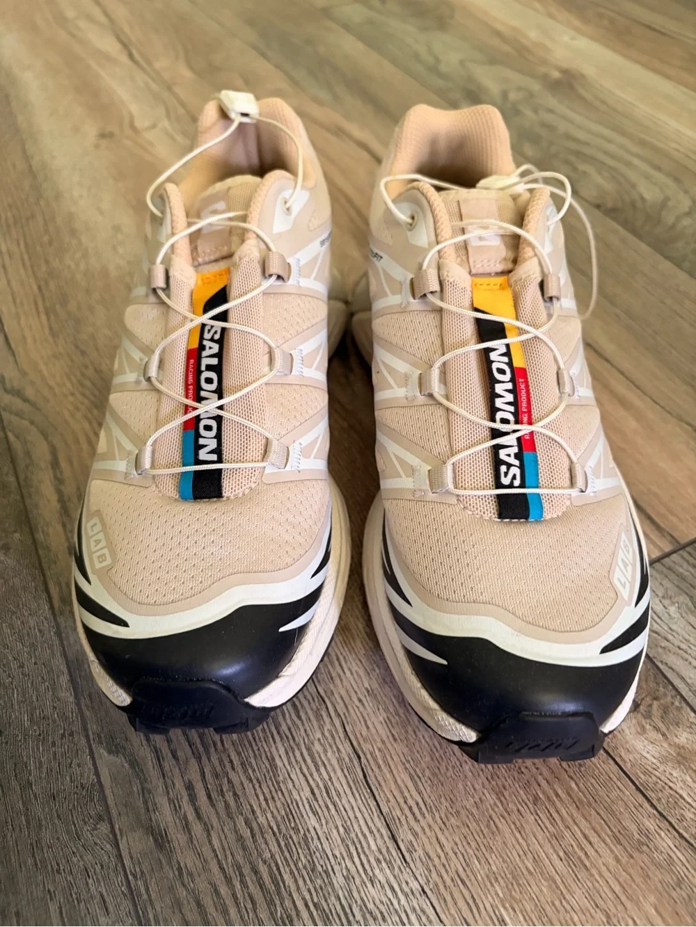 Salomon XT-6 Beige